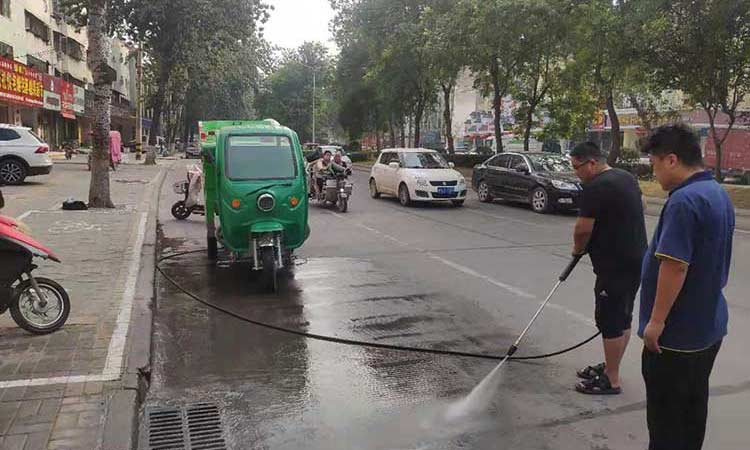 三輪高壓清洗車(chē)