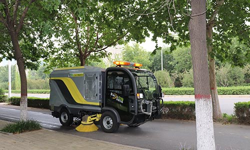 道路洗掃車(chē)對(duì)于一線城市二線城市的重要性