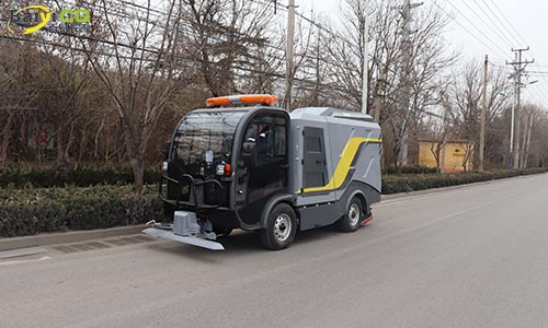 純電動(dòng)深度清潔車(chē)，清除道路污染效果好