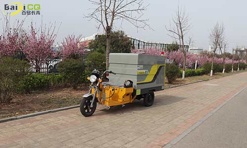 小型電動(dòng)高壓清洗車道路環(huán)境治理好幫手