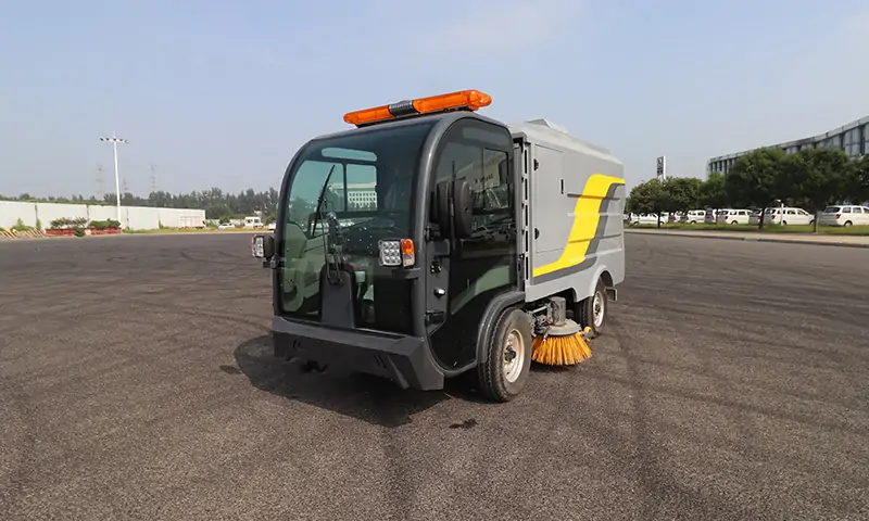 純電動(dòng)道路清掃車(chē)：環(huán)保、高效、智能的清潔未來(lái)